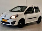 Renault Twingo 1.2 16V 2011 Wit NIEUW APK BIJ AFLEVERING, 74 pk, 4 cilinders, 4 stoelen, Wit