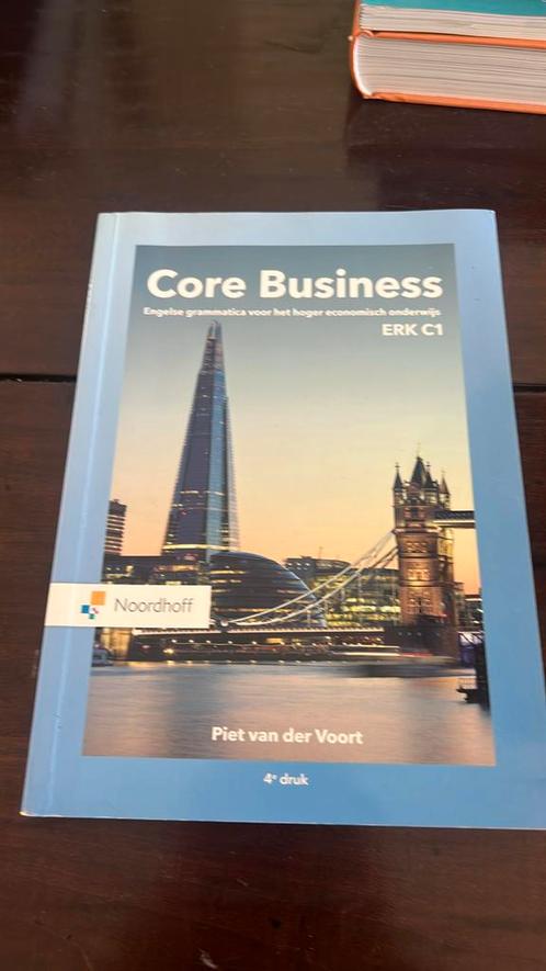 P.J. van der Voort - Core Business, Boeken, Schoolboeken, Zo goed als nieuw, Engels, Overige niveaus, Ophalen of Verzenden