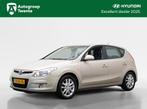 Hyundai i30 2.0i Style | Trekhaak (1.500kg) | Als nieuw! | A, Voorwielaandrijving, Gebruikt, Zwart, Met garantie (alle)