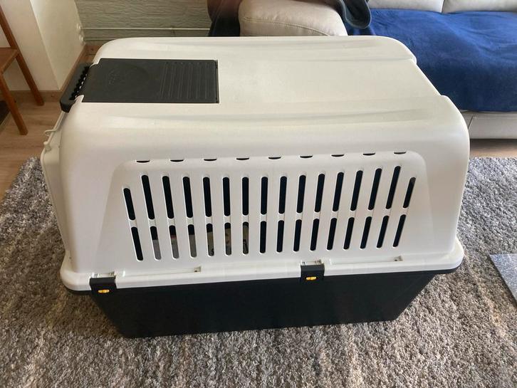 Honden bench auto, Dieren en Toebehoren, Transportboxen, Nieuw, Ophalen of Verzenden