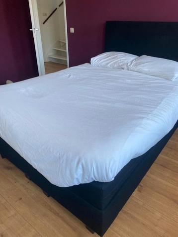 Luxury Geneve boxspring 140x200 (zwart) van Bosch Bedding beschikbaar voor biedingen