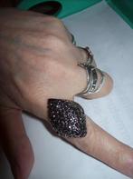 Ring Zwart Punt Model met Steentjes Maat 19, Sieraden, Tassen en Uiterlijk, Ringen, Met edelsteen, 19 tot 20, Zwart, Nieuw