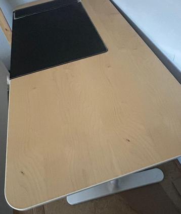 BEKANT eiken bureau IKEA 160cm bij 80cm - afbeelding 4