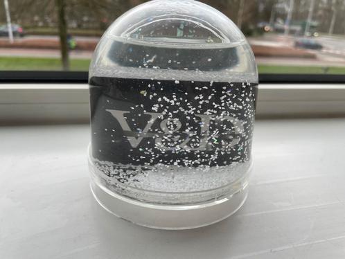 Nieuwe sneeuwbol met V&D logo. Kun je vervangen door foto, Verzamelen, Merken en Reclamevoorwerpen, Nieuw, Ophalen of Verzenden