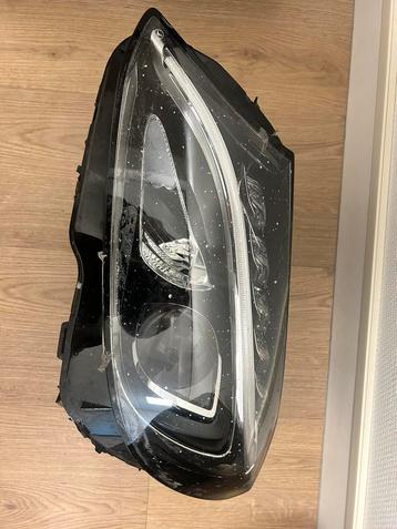 Mercedes C klasse W205 Links Koplamp met schade