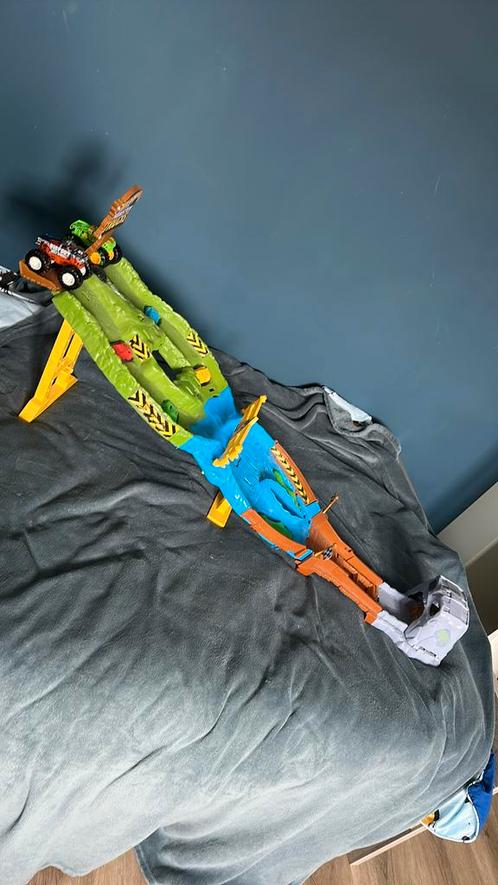 HotWheels Monster Trucks, Kinderen en Baby's, Speelgoed | Speelgoedvoertuigen, Zo goed als nieuw, Ophalen