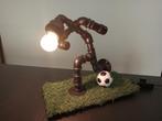 Industriële handgemaakte steampunk lamp motief voetbalplayer, Ophalen of Verzenden, Nieuw