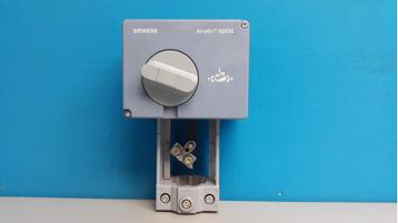 Electrohydrolische Servomotor Siemens SQX32.03 50/60hz 230V beschikbaar voor biedingen