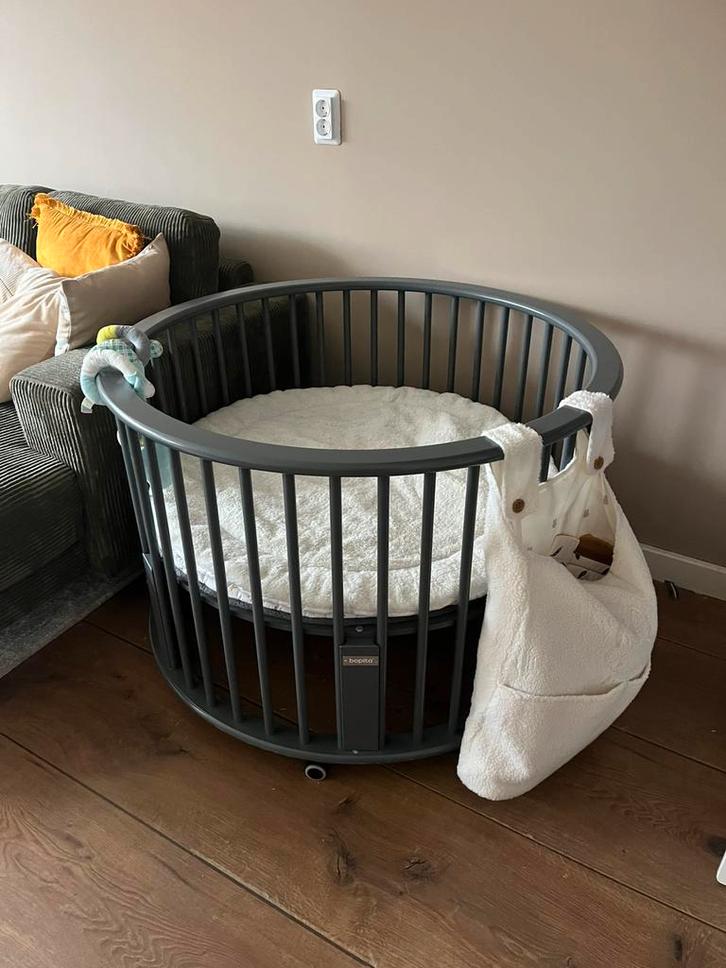 Ronde kinderbox box Bopita rondo grijs antraciet, Kinderen en Baby's, Boxen, Gebruikt, Rond, In hoogte verstelbaar, Wieltjes, Ophalen