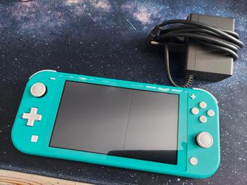 Nintendo Switch Lite (blauw) + oplader (geen beschadiging) beschikbaar voor biedingen