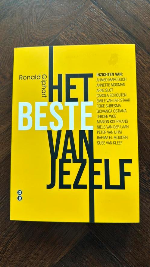 Ronald Giphart - Het beste van jezelf, Boeken, Essays, Columns en Interviews, Zo goed als nieuw, Ophalen of Verzenden