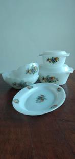 Keuken benodigdheden o.a.Tupperware/ Arcopal, Ophalen