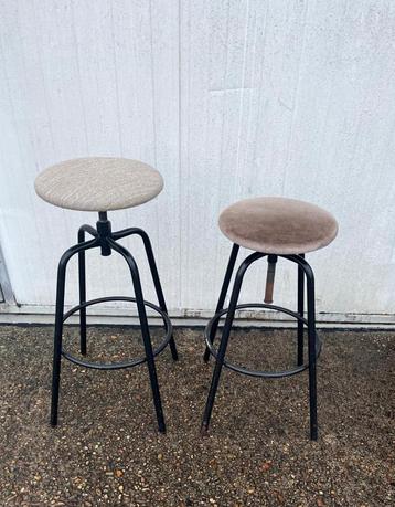 13 stuks luxe industriële horeca barkrukken krukken velvet beschikbaar voor biedingen