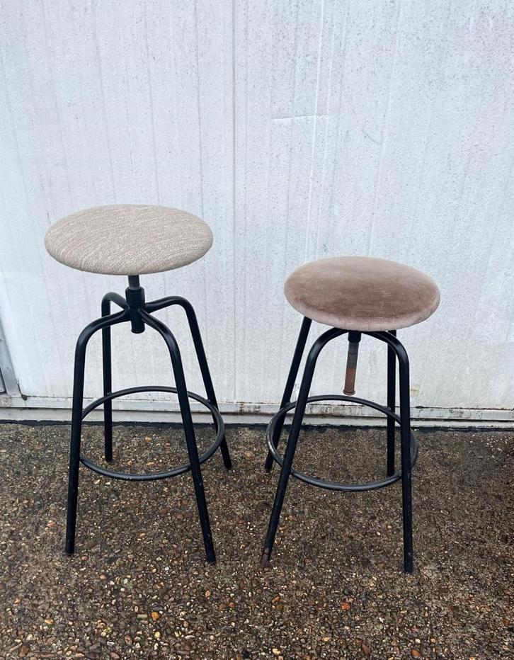 13 stuks luxe industriële horeca barkrukken krukken velvet, Huis en Inrichting, Barkrukken, Zo goed als nieuw, 60 tot 90 cm, Metaal