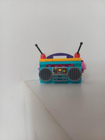Make and Take Lego jukebox beschikbaar voor biedingen