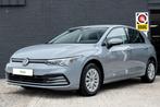 Volkswagen Golf VIII 1.0 TSI | Carplay | Stoelverwarming, Voorwielaandrijving, Gebruikt, Zwart, Bedrijf