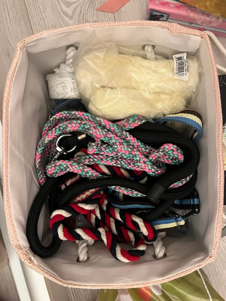 Complete ponyset | Halsters | Touw | Bontjes | Borstels | .., Dieren en Toebehoren, Paarden en Pony's | Overige Paardenspullen