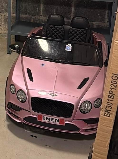 Gratis Roze Bentley electrische Kinderauto, Kinderen en Baby's, Speelgoed | Buiten | Accuvoertuigen, Gebruikt, Ophalen
