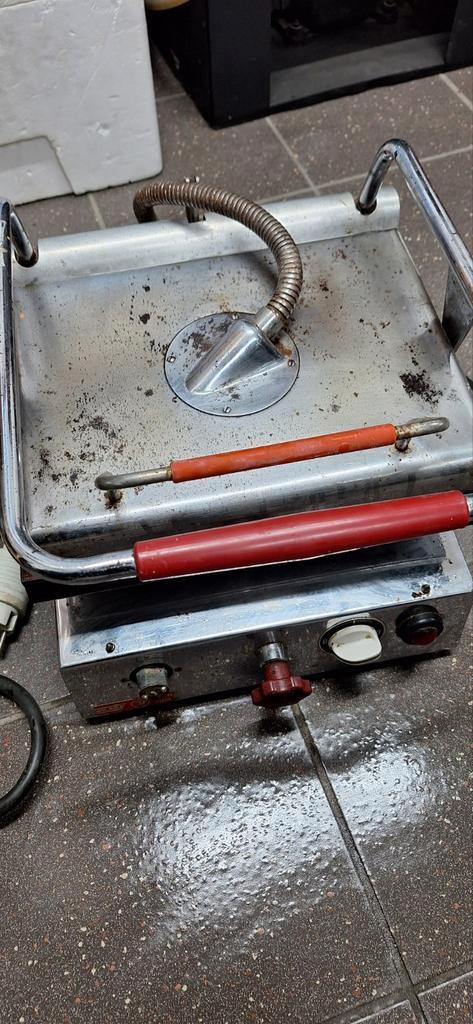 Contactgrill op krachtstroom, Witgoed en Apparatuur, Contactgrills, Gebruikt, Ophalen