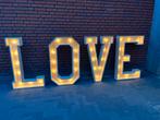 Love licht letters huren., Ophalen, Nieuw, Geboorte of Huwelijk
