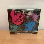Evolving Skies Elite Trainer Box (Seal Damage), Hobby en Vrije tijd, Verzamelkaartspellen | Pokémon, Ophalen of Verzenden, Nieuw