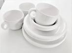 12-DELIG KAMPEER SERVIES BORDEN+BEKERS IN 1 KOOP, Ophalen of Verzenden, Zo goed als nieuw