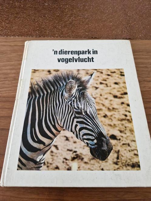 Ouwehands Dierenpark - 'n dierenpark in vogelvlucht Plaatjes, Boeken, Prentenboeken en Plaatjesalbums, Gelezen, Ophalen of Verzenden