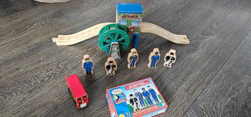 thomas de trein hout water molen set, Kinderen en Baby's, Speelgoed | Thomas de Trein, Zo goed als nieuw, Ophalen of Verzenden