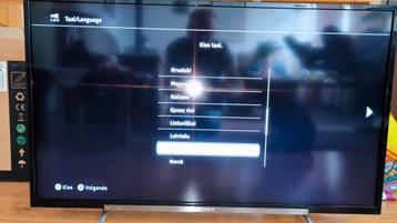 Sony KDL - 40R470A met Philips dvd speler dvp 3850 beschikbaar voor biedingen