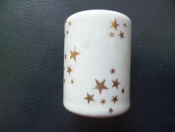 Porseleinen kerstkaarsenhouder  beschikbaar voor biedingen