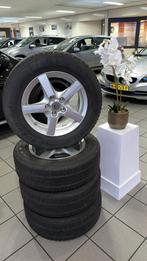 Nissan Qashqai Wielset, Winterbanden, 16 inch, Banden en Velgen, Personenwagen, Gebruikt