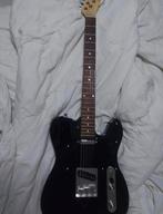 Zwarte Gitaar met Versterker en Accessoires, Muziek en Instrumenten, Gebruikt, Onbekend, Met versterker, Onbekend