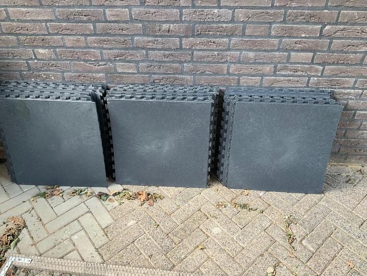 Kunststof vloertegels voor garage of berging, Doe-het-zelf en Verbouw, Vloerdelen en Plavuizen, Zo goed als nieuw, Overige typen