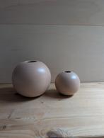 2 vaasjes, Huis en Inrichting, Woonaccessoires | Vazen, Ophalen, Gebruikt, Overige kleuren, Aardewerk of Porselein