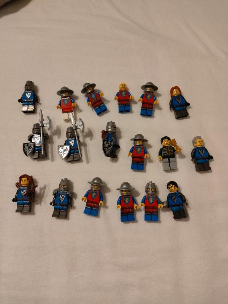 18 Lego Kasteel Minifiguren met Accessoires, Kinderen en Baby's, Speelgoed | Duplo en Lego, Gebruikt, Lego, Losse stenen, Ophalen of Verzenden
