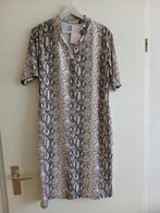 Mooi jurkje met prijskaartje van Musthaves by Elia. Maat XL., Musthaves By Elia, Verzenden, Beige, Maat 46/48 (XL) of groter