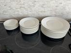 New york servies borden blokker crème wit, Huis en Inrichting, Keuken | Servies, Ophalen of Verzenden, Zo goed als nieuw, Overige stijlen