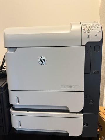 HP Laserjet 600 M603 met extra lade beschikbaar voor biedingen