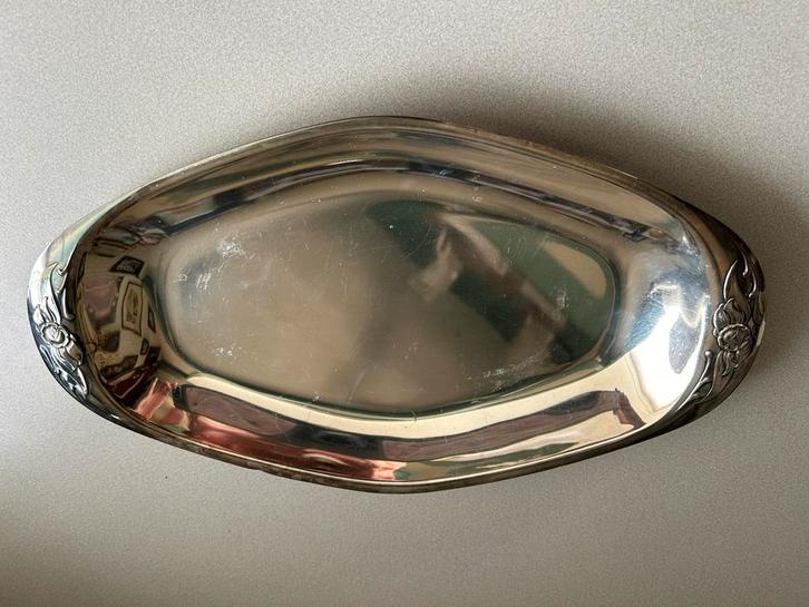 Ovale serveer schaal met florale ornamenten, Antiek en Kunst, Curiosa en Brocante, Ophalen of Verzenden