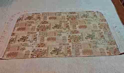 Vintage Woonkleed/Sprei bloemenmotief 161/138, Huis en Inrichting, Stoffering | Tapijten en Kleden, Gebruikt, 100 tot 150 cm, 150 tot 200 cm