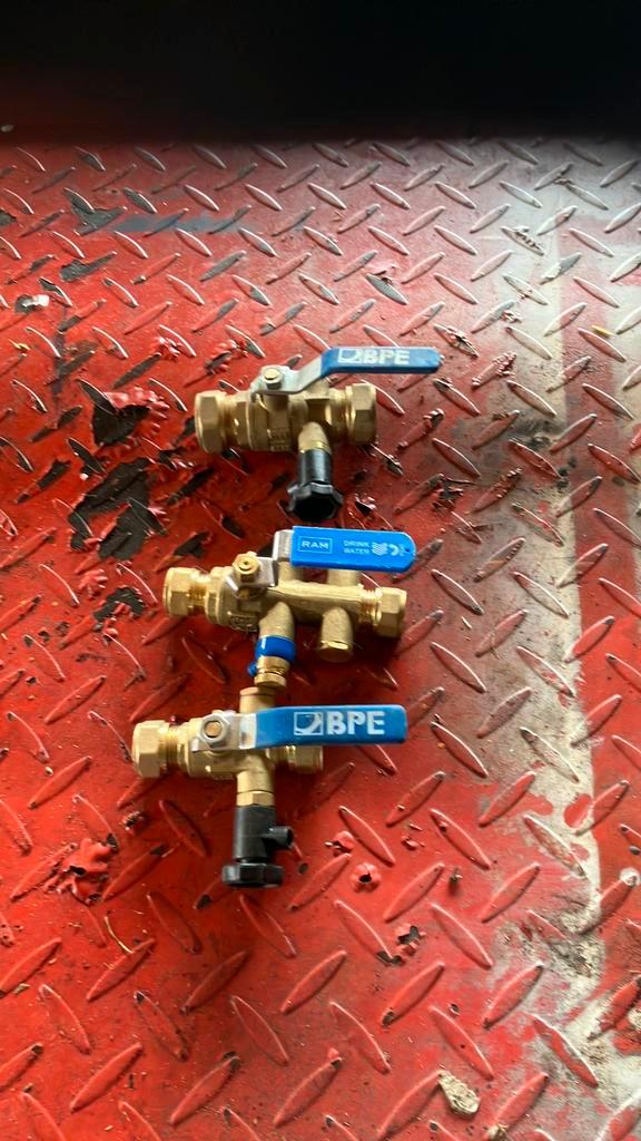 Diverse kogel stopkraan en keerklep, Doe-het-zelf en Verbouw, Sanitair, Nieuw, Overige typen, Koper, Ophalen