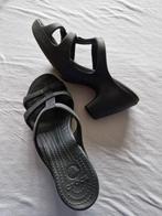 Zwarte Crocs hakken/sandalen, Zwart, Crocs, Gedragen, Sandalen of Muiltjes