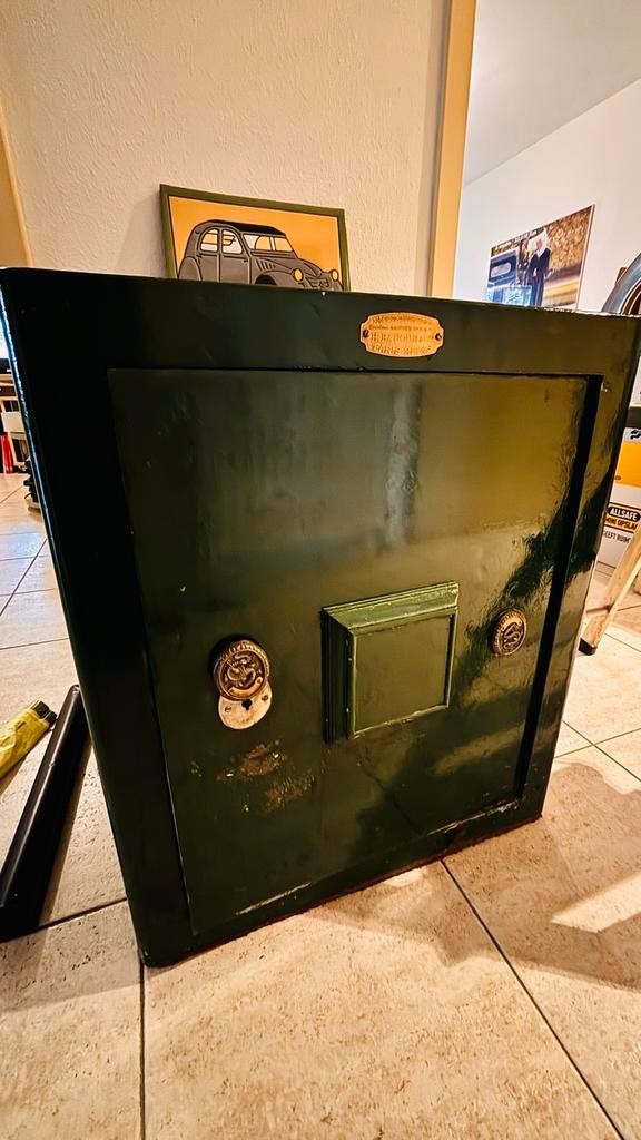 Antieke Bauche Kluis - 19e Eeuw - Frankrijk, Antiek en Kunst, Antiek | Meubels | Kasten, Ophalen