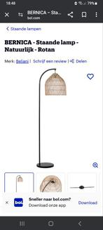 Splinternieuw Bernica staande lamp! Stalamp Rotan/rieten kap, Huis en Inrichting, Lampen | Vloerlampen, Nieuw, Ophalen of Verzenden