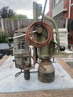 Duax tandwielgeschakelde magneetboormachine, Ophalen of Verzenden, 600 watt of meer, Boormachine