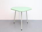 Vintage bijzettafel buisframe groen #Rotundumvintage, 55 tot 75 cm, Rechthoekig, Ophalen of Verzenden, 45 tot 60 cm