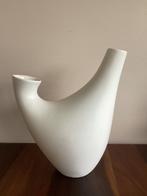 Witte aardewerk karaf, vaas, Cor Unum Zweitse Landsheer, Antiek en Kunst, Ophalen of Verzenden