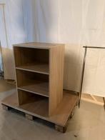Kledingwinkel Kast met Planken, Huis en Inrichting, Kasten | Boekenkasten, Ophalen, Met plank(en), Gebruikt, 100 tot 150 cm