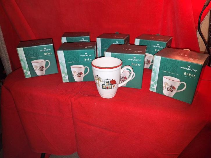 AH Wedgwood Windsor Christmas Kerst Mok Beker Mokken Bekers, Huis en Inrichting, Keuken | Servies, Nieuw, Wedgwood, Ophalen of Verzenden