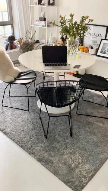 Bertoia stoelen KO hoge kwaliteit zwart draad stoel beschikbaar voor biedingen